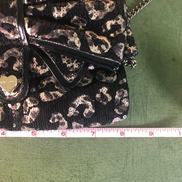 Betsey Johnson Soft Sequined Bow Front Clutch - Picture 6 of 7